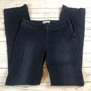 Free people flares Jeans Sz 27 medium wash